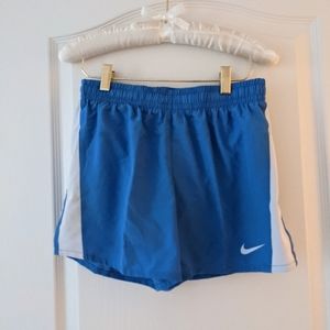 NWT girls Nike shorts XL